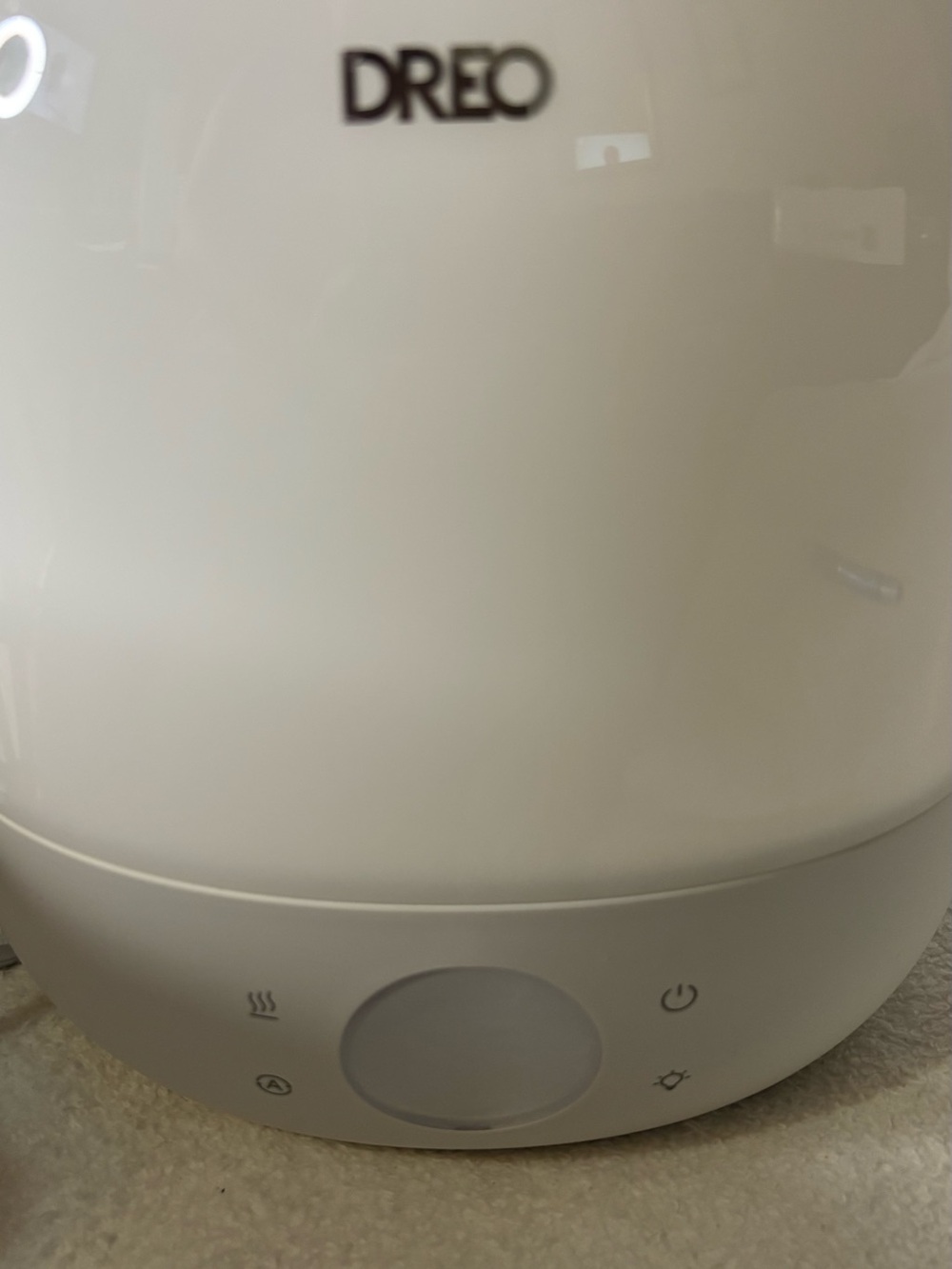White Ultrasonic Humidifier & Diffuser - Picture 3 of 7